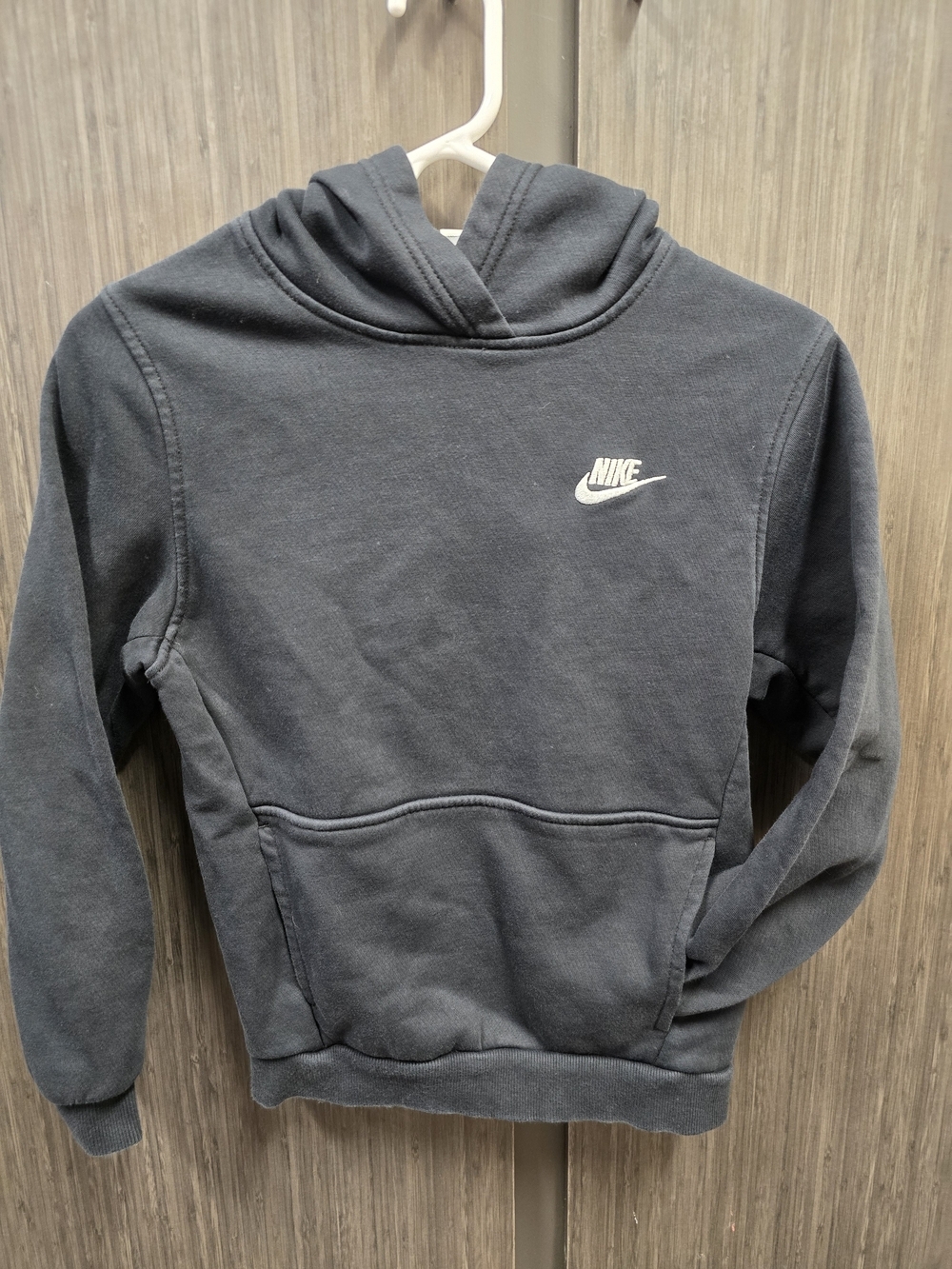 Nike Youth Large Black Fleece Pullover Hoodie Embroidered Swoosh Sweatshirt
